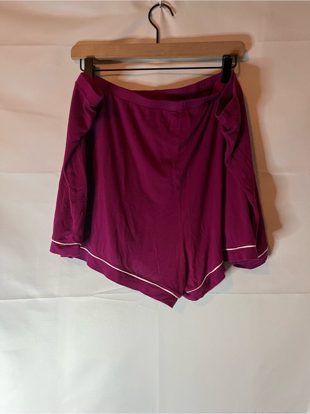 Secret Treasures Magenta Short Sleeve Button-Up Pajama Set with White Piping - Picture 5 of 7